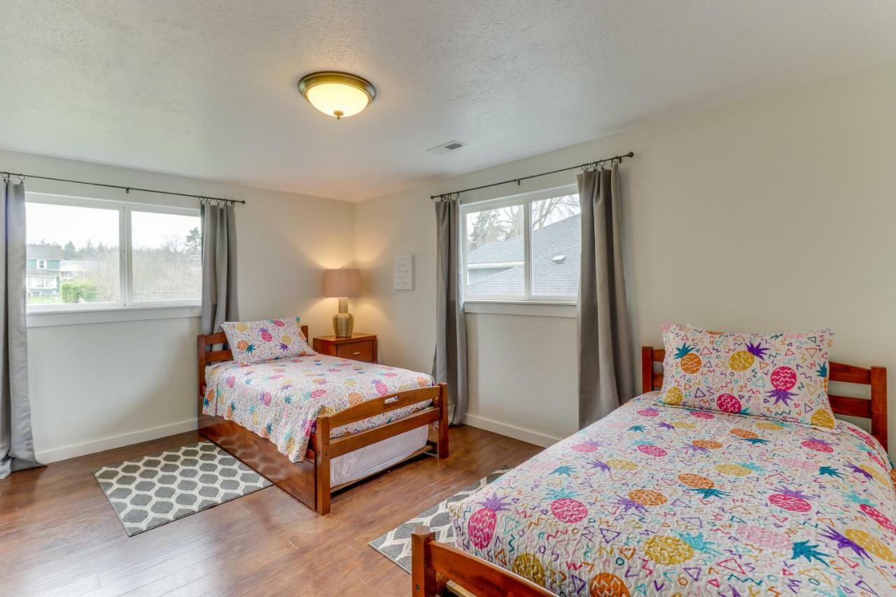 Bay Street Oasis Villa Port Orchard Bagian luar foto