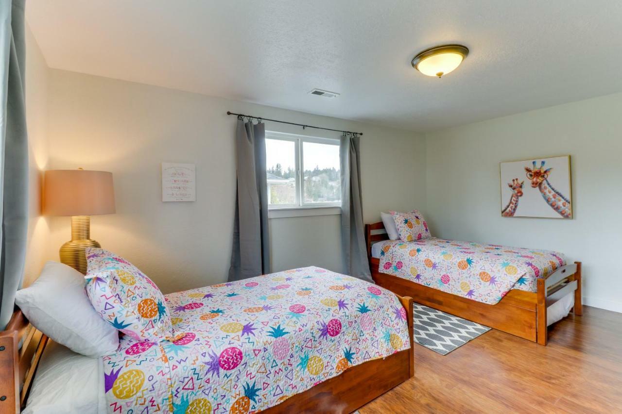 Bay Street Oasis Villa Port Orchard Bagian luar foto